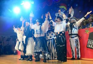 kostuemsitzung1 2025c