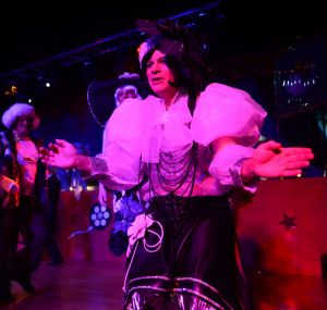 kostuemsitzung1 2025c