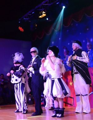 kostuemsitzung1 2025c