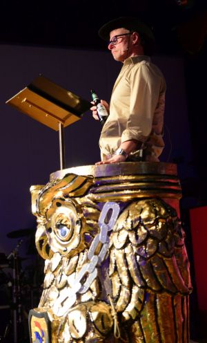 kostuemsitzung1 2025c