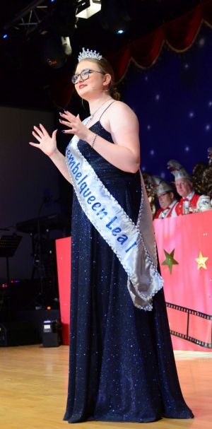 kostuemsitzung1 2025c