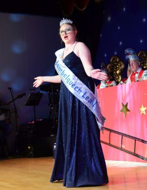 kostuemsitzung1 2025c