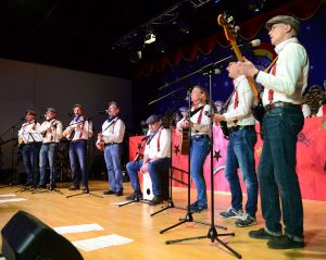 kostuemsitzung1 2025c