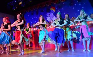 kostuemsitzung1 2025c