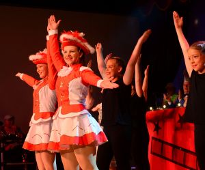 kostuemsitzung2 2025c