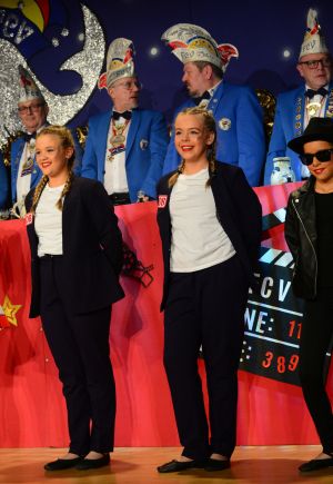 kostuemsitzung2 2025c