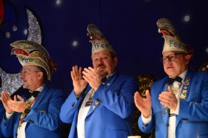 kostuemsitzung2 2025c