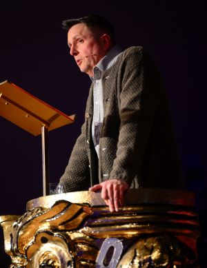 kostuemsitzung2 2025c