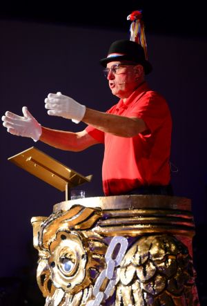 kostuemsitzung2 2025c