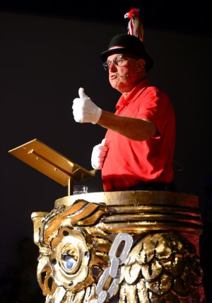 kostuemsitzung2 2025c