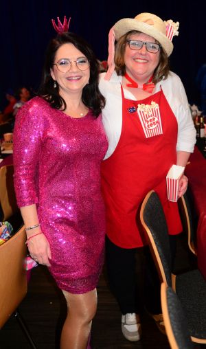 kostuemsitzung2 2025c