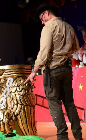 kostuemsitzung2 2025c