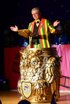 kostuemsitzung3 2025