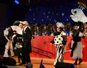 kostuemsitzung3 2025