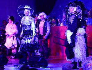 kostuemsitzung3 2025