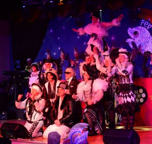 kostuemsitzung3 2025