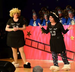 kostuemsitzung3 2025