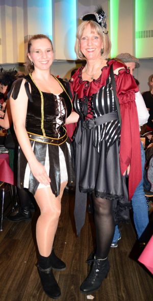 kostuemsitzung3 2025